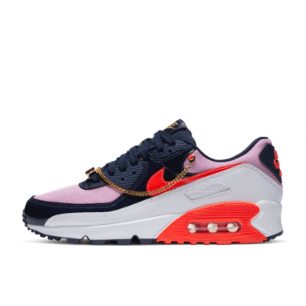 Nike Air Max 90 Sneakers